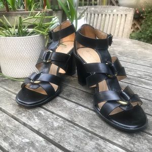 Naturalizer n5 comfort black strappy high heels